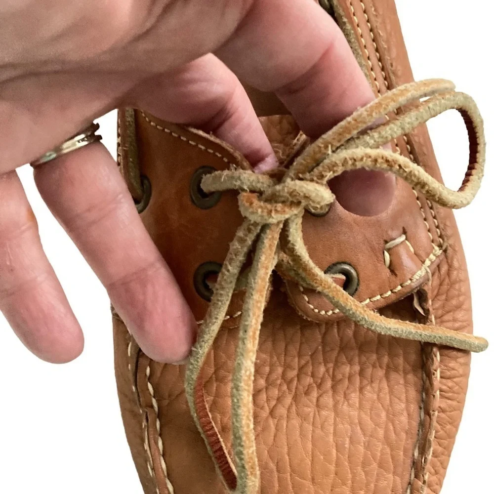 Dooney & Bourke Chestnut Pebbled Leather Boat Shoes Sz 8-8.5